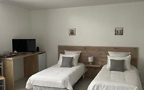 Les trois cèdres